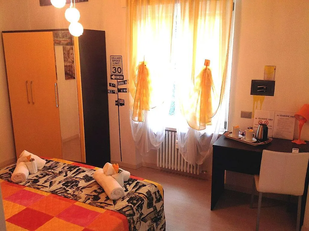 ורונה Ai Giardini Rooms -Vicino Ospedale Borgo Trento E Centro Storico